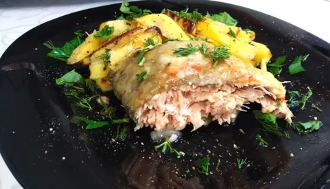 Горбуша в духовке с картошкой и сыром: сочный рецепт в фольге