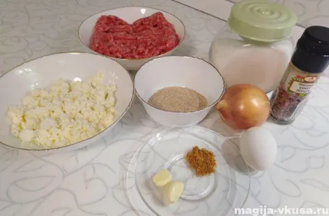 Котлеты с творогом и фаршем в духовке: сочный и вкусный рецепт