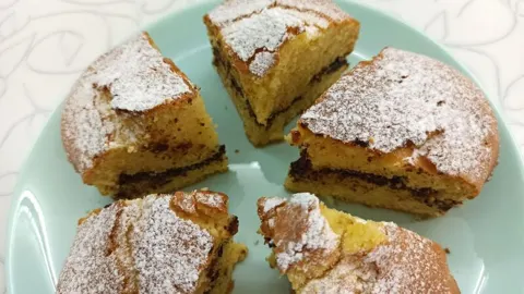 Сладкий пирог на скорую руку в духовке — рецепт на молоке