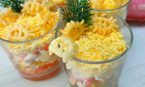Крабовый салат. Рецепт классический с кукурузой и не только
